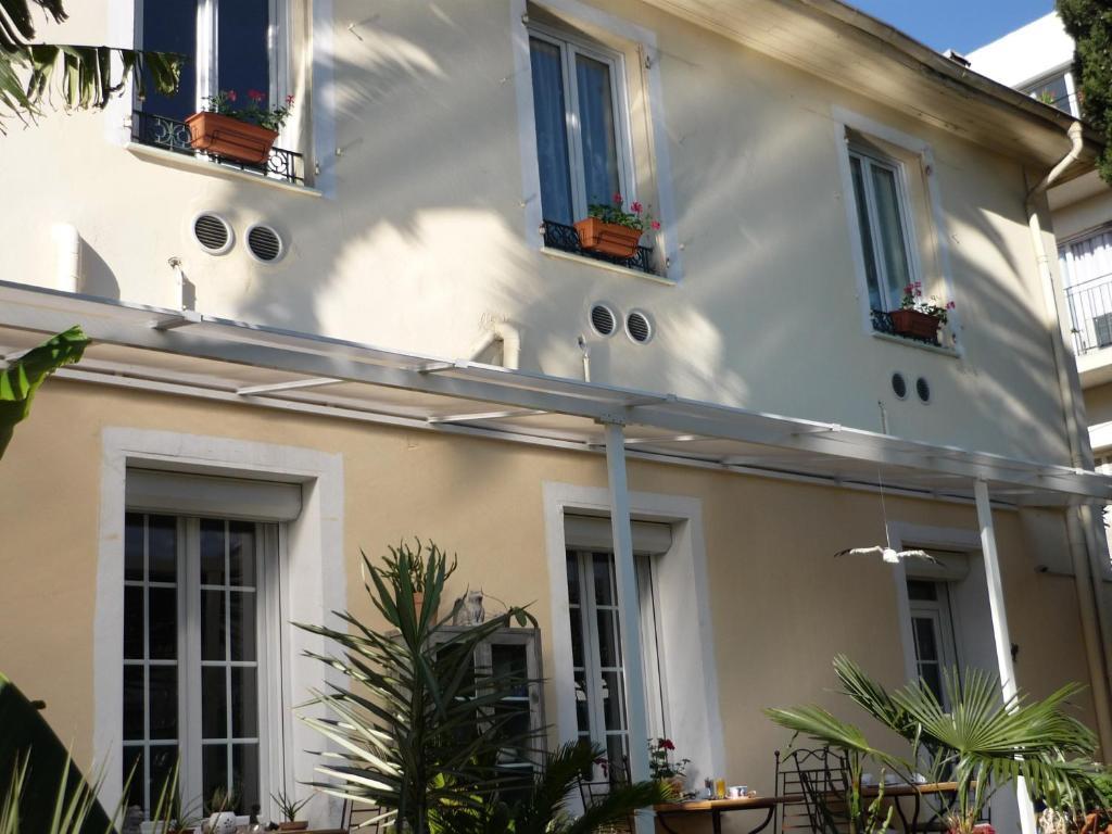 Logis Hotel Villa Victorine Ницца Экстерьер фото
